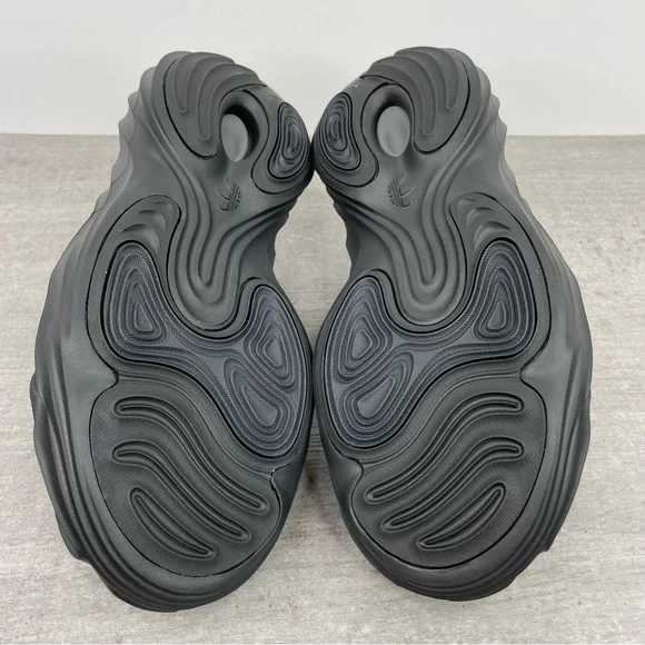 Adidas AdiFOM Q Sneakers 'Black Carbon' HP6586 Men's Size 6/Women's Size 7